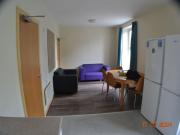 4 Bed Flat, Woodhouse St, LS6