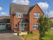 4 bed house for sale