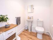 4 bed house for sale