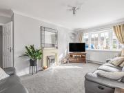 4 bed house for sale