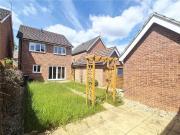 4 bed house for sale
