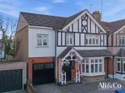 4 bed house for sale