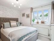 4 bed house for sale
