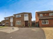 4 bed house for sale