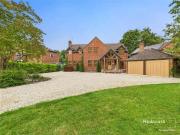 4 bed house for sale