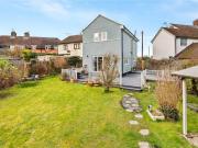 4 bed house for sale