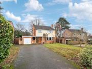 4 bed house for sale