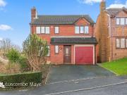 4 bed house for sale