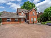 4 bed house for sale