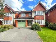 4 bed house for sale