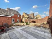 4 bed house for sale