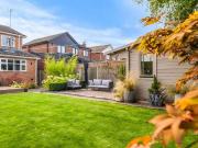 4 bed house for sale