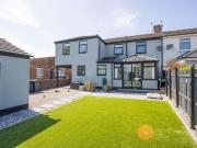 4 bed house for sale