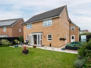 4 bed house for sale