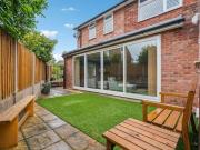 4 bed house for sale