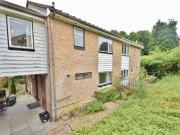 4 bed Mid Terraced House to rent in Harestock Hampshire,...