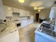 4 bed Mid Terraced House to rent in Leicester...
