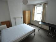 4 bed Mid Terraced House to rent in Leicester...