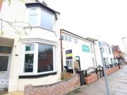 4 bed Mid Terraced House to rent in Leicester... 4 bed Mid Terraced House to rent in Leicester...
