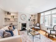 4 bed Mid Terraced House to rent in London Kensington...