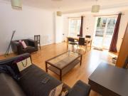 4 bed Mid Terraced House to rent in London Lewisham,...
