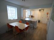 4 bed Mid Terraced House to rent in Plymouth Devon, PL4,...