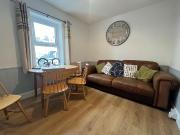 4 bed Mid Terraced House to rent in Plymouth Devon, PL4,...