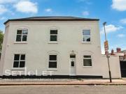 4 bed Mid Terraced House to rent in Leicester...