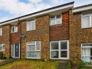 4 bed Mid Terraced House to rent in Winchester...