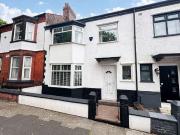 4 bed property for sale