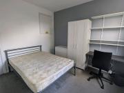 4 Bed Property in Lenton