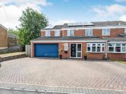 4 Bed, Semi Detached, Halesowen, Birmingham, B63... 4 Bed, Semi Detached, Halesowen, Birmingham, B63...