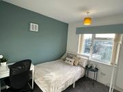 4 Bed Semi Detached House, Brangwyn Grove, BS7