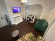 4 Bed Semi Detached House, Cambridge Road, M9