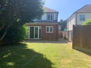 4 Bed Semi Detached House, Hitchin Road, LU2