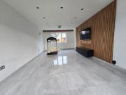 4 bed semi detached house to rent in Angus Drive, Milton...