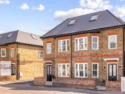 4 Bed, Semi Detached, Kingsbury Row, TW12 [INVESTMENT...