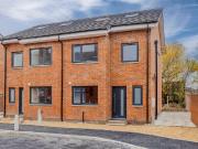 4 bed Semi Detached to rent in Droylsden Greater...