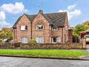 4 bed Semi Detached to rent in Harestock Hampshire,...