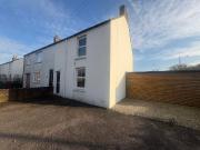 4 bed Semi Detached to rent in Chichester West Sussex,...