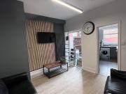 4 Bed Terraced House, Grasmere Street, LE2