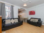 4 Bed Terraced House, Lytton Road, LE2