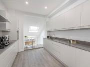 4 Bed Terraced House, Ordnance Hill, NW8