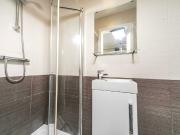 4 Bed Terraced House, Pitcroft Avenue, RG6