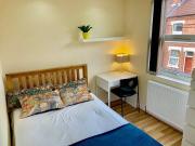 4 Bed Terraced House, St. Margaret Road, CV1