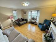 4 bed Terraced House To Let