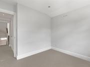 4 bed terraced house to rent in Gladwyn Road, Putney,...