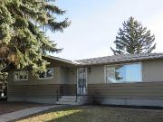 4 Bedroom, 2 Bath, Lg Yard, Garage Mayland Heights House...