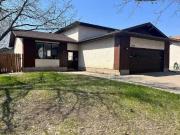 4 Bedroom 3158 Salterio Crescent