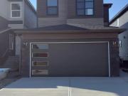 Spacious 4 Bed, 3.5 Bath Home with Self Contained 2 Bed...